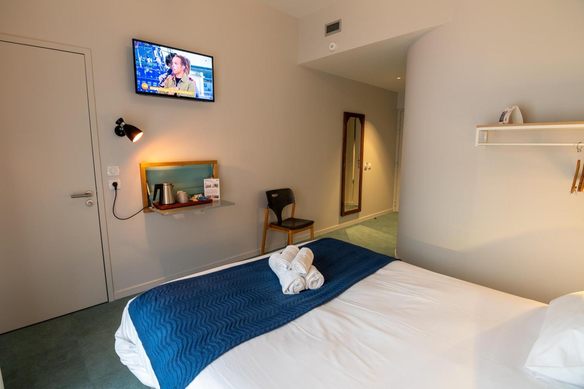 The Originals City, Ara Hotel, Landerneau Exterior photo